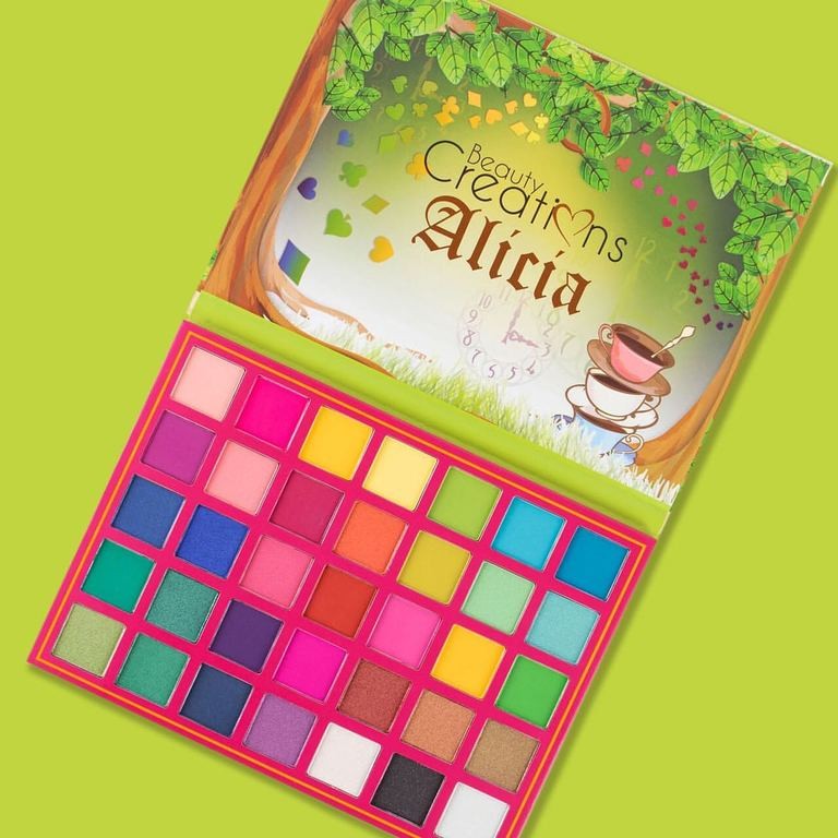 Beauty Creations 35 Color Pro Eyeshadow Palette - 49 g (Alicia) Beauty Creations 35 Color Pro Eyeshadow Palette - 49 g (Alicia)